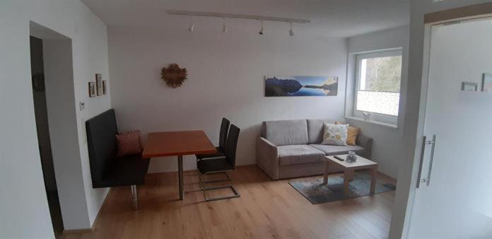 Apart Tiroler Huamatli Schönwies Oda fotoğraf
